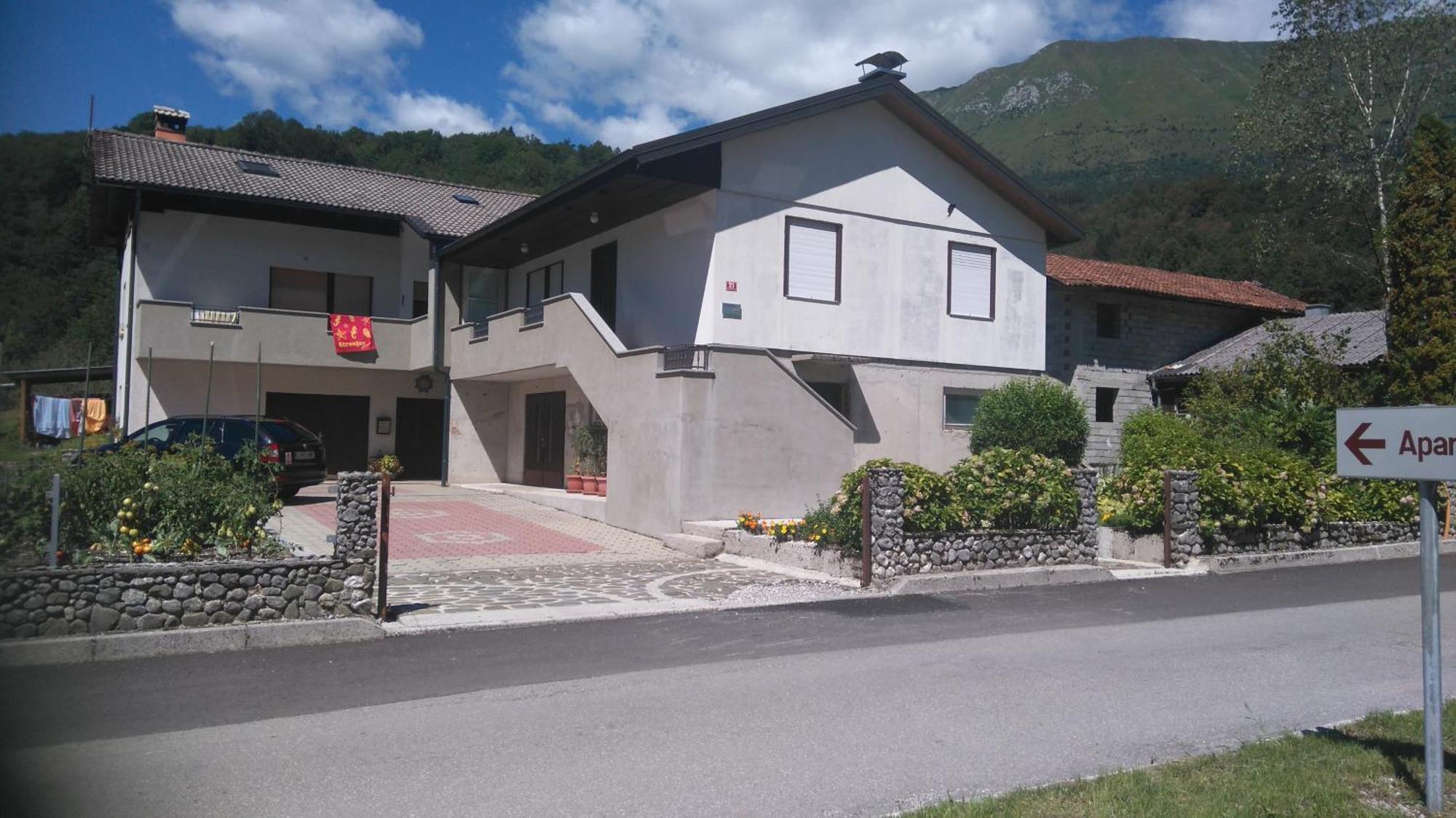 Apartment Losc - Podbela Breginj Kültér fotó